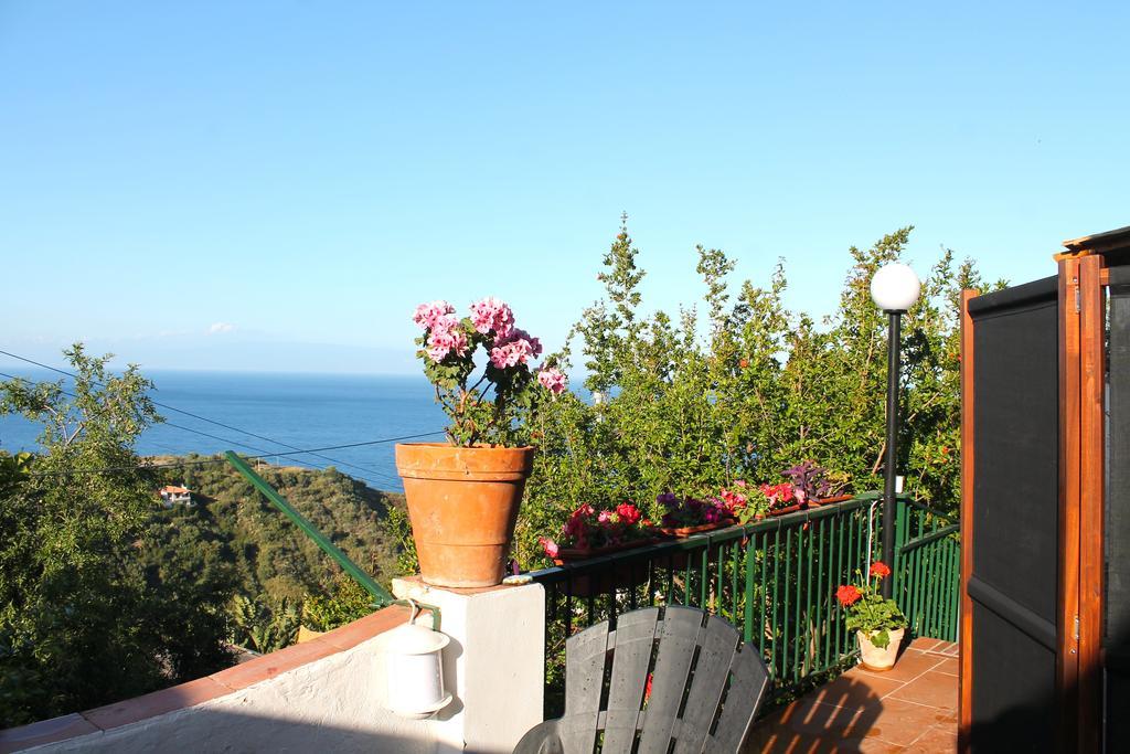 La Via Del Mare Bed & Breakfast Taormina Exterior foto